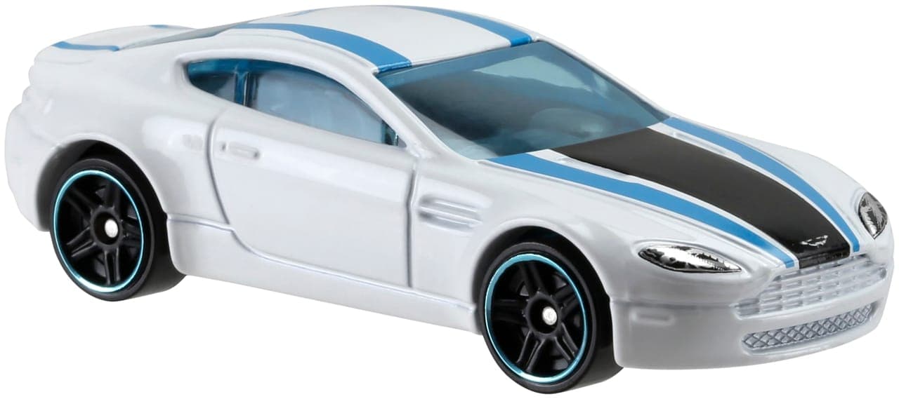 Aston Martin V8 Vantage 4